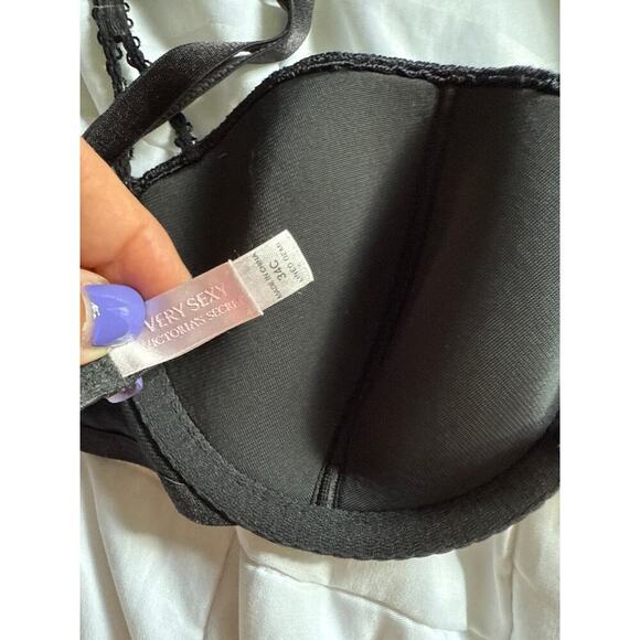 VICTORIAS SECRET VEEY SEXY SIZE 34C - Picture 5 of 5
